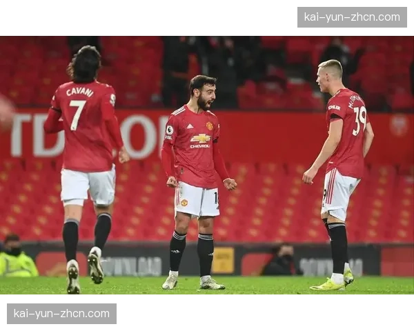 从2-0到2-2：解析阿森纳对阵曼城比赛中防守结构的崩溃瞬间